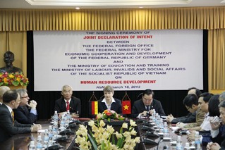 Vietnam, Germany cooperate in human resource training - ảnh 1